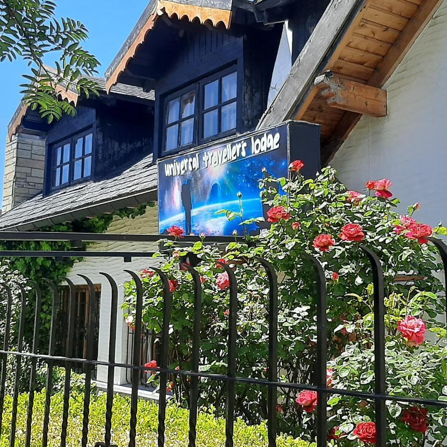 Universal Traveller'S Hostel San Carlos de Bariloche Esterno foto
