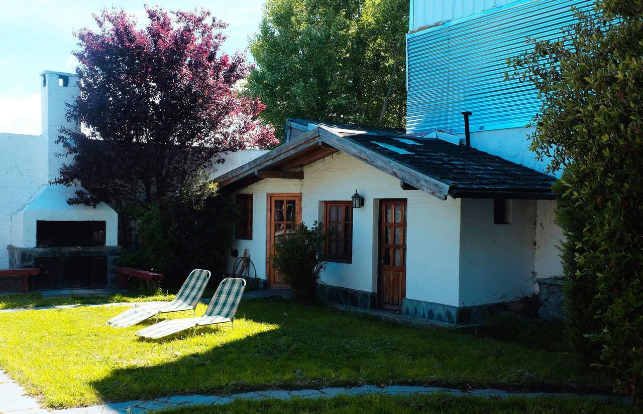 Universal Traveller'S Hostel San Carlos de Bariloche Esterno foto
