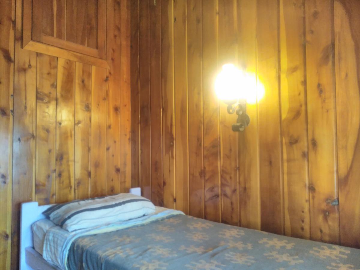 Universal Traveller'S Hostel San Carlos de Bariloche Esterno foto