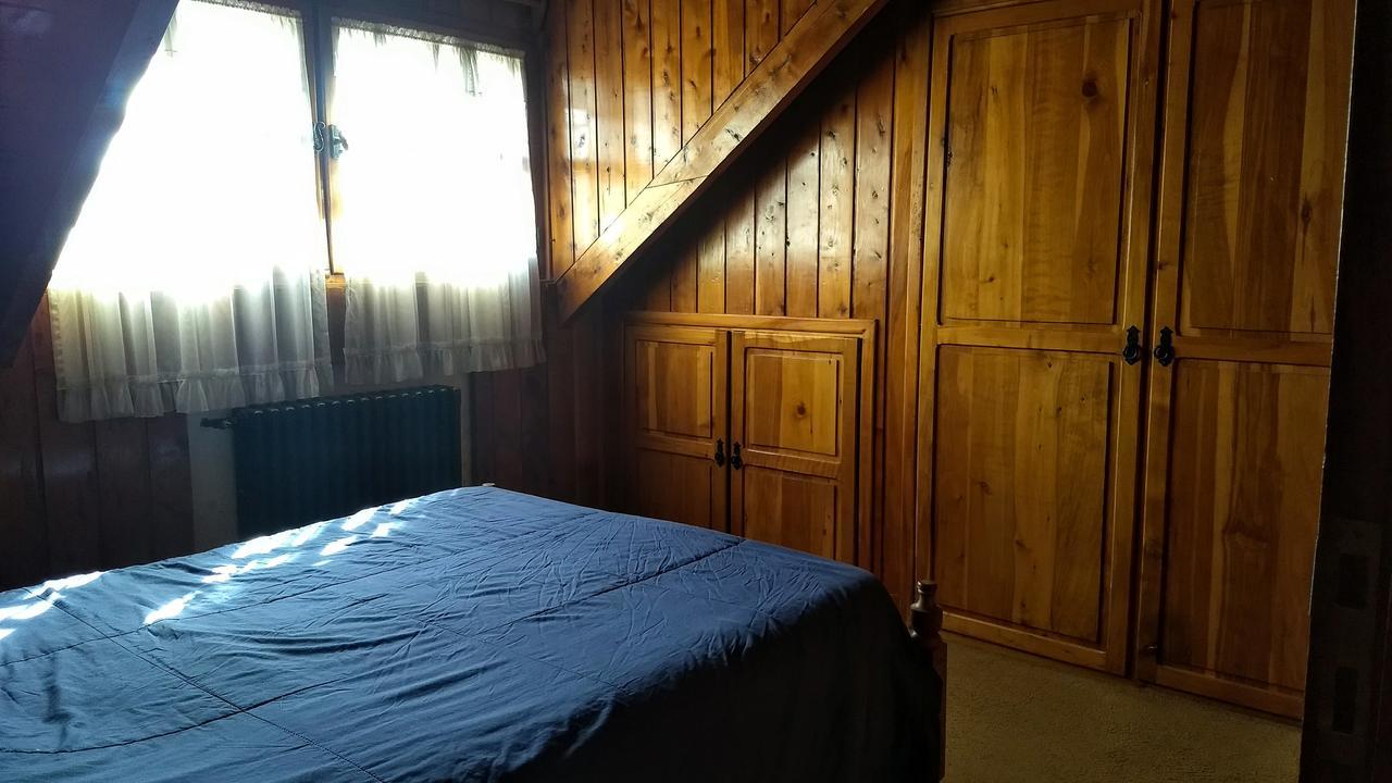Universal Traveller'S Hostel San Carlos de Bariloche Esterno foto